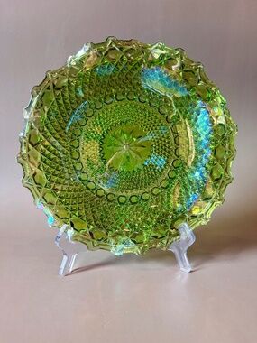 Vintage Indiana Glass Green Carnival Glass “Pinwheel” Plate 10.5” | Iridescent